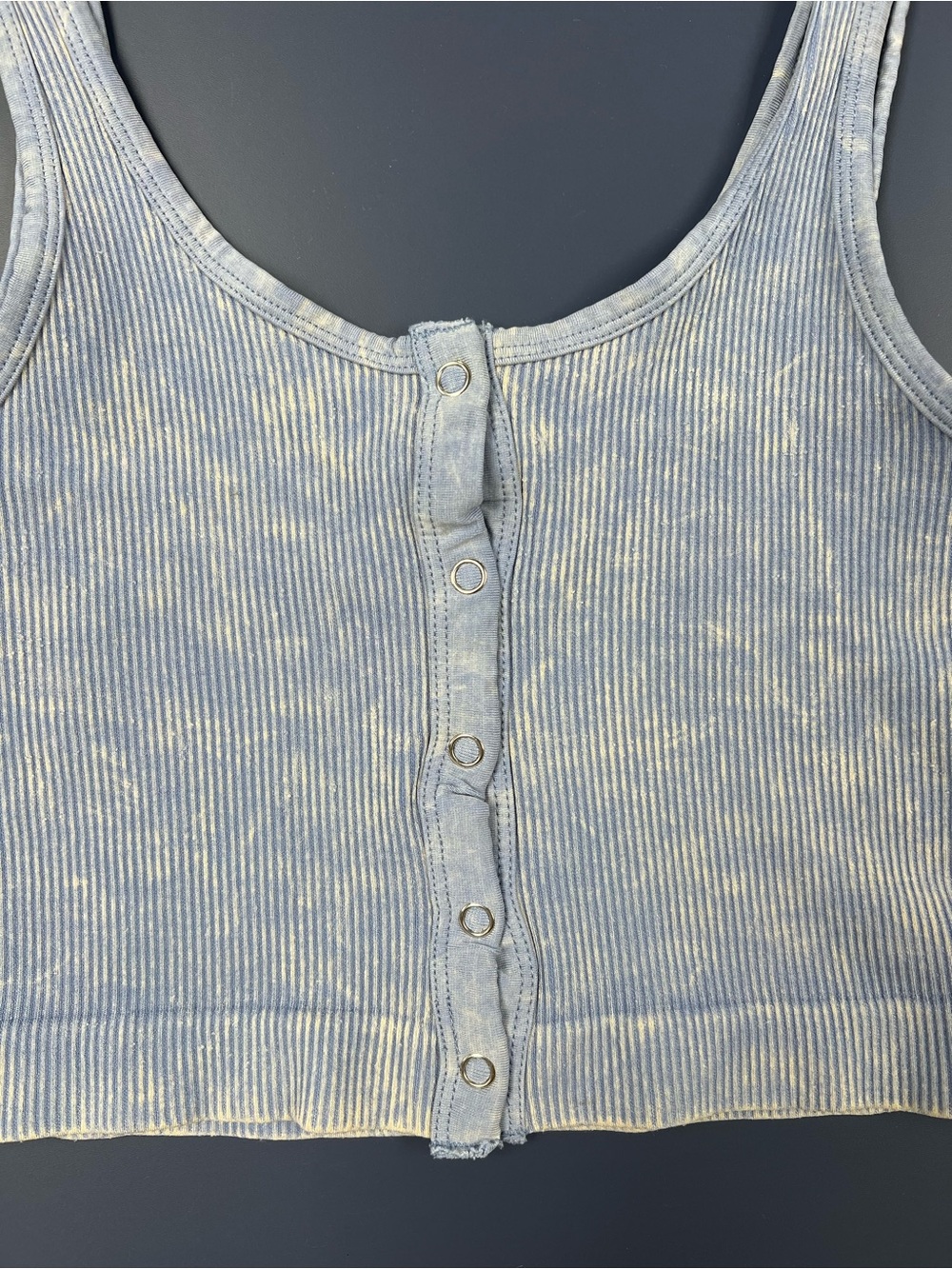 Ribbed Button-Front Crop Tank - Light Blue - Picture 3 of 4
